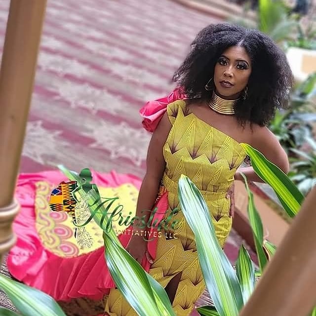 African Print Gown - Detachable Trail